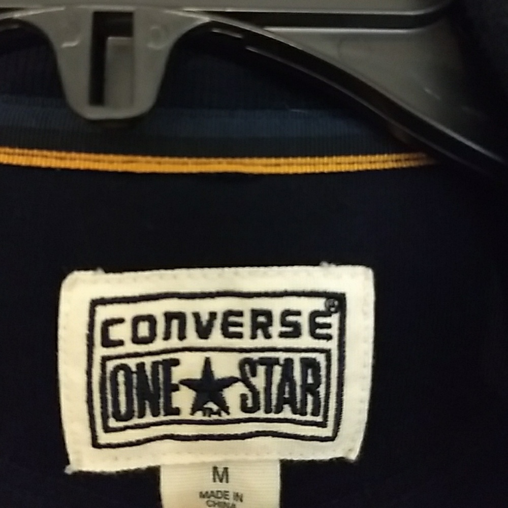 Converse Women's Jacket Size Medium - image 5